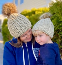 Image 2 of Mom & Child Ribbed hats