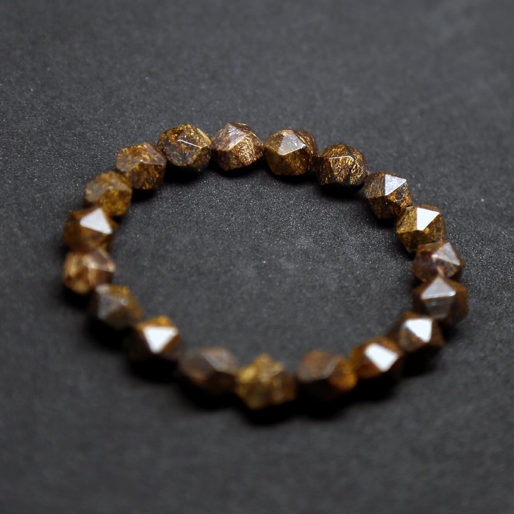 Image of 古銅輝石 | Broncite