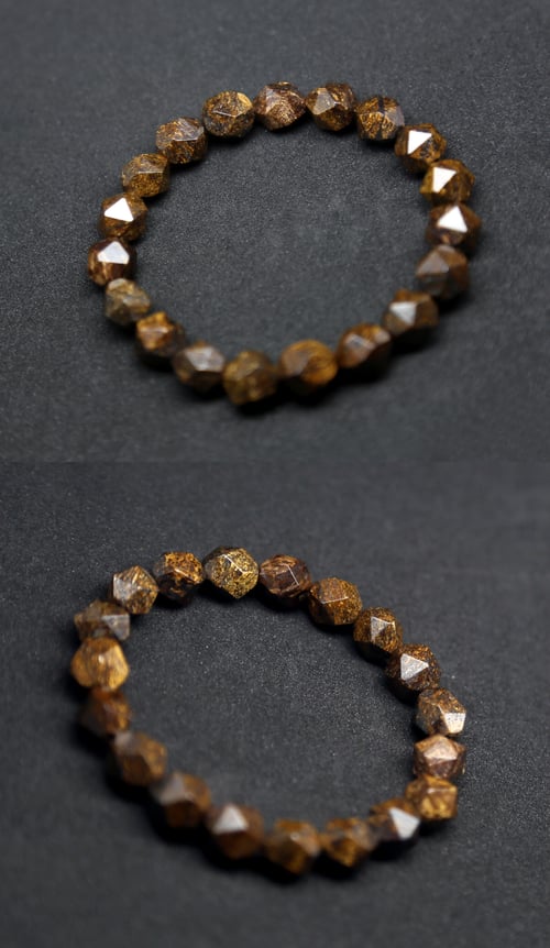 Image of 古銅輝石 | Broncite