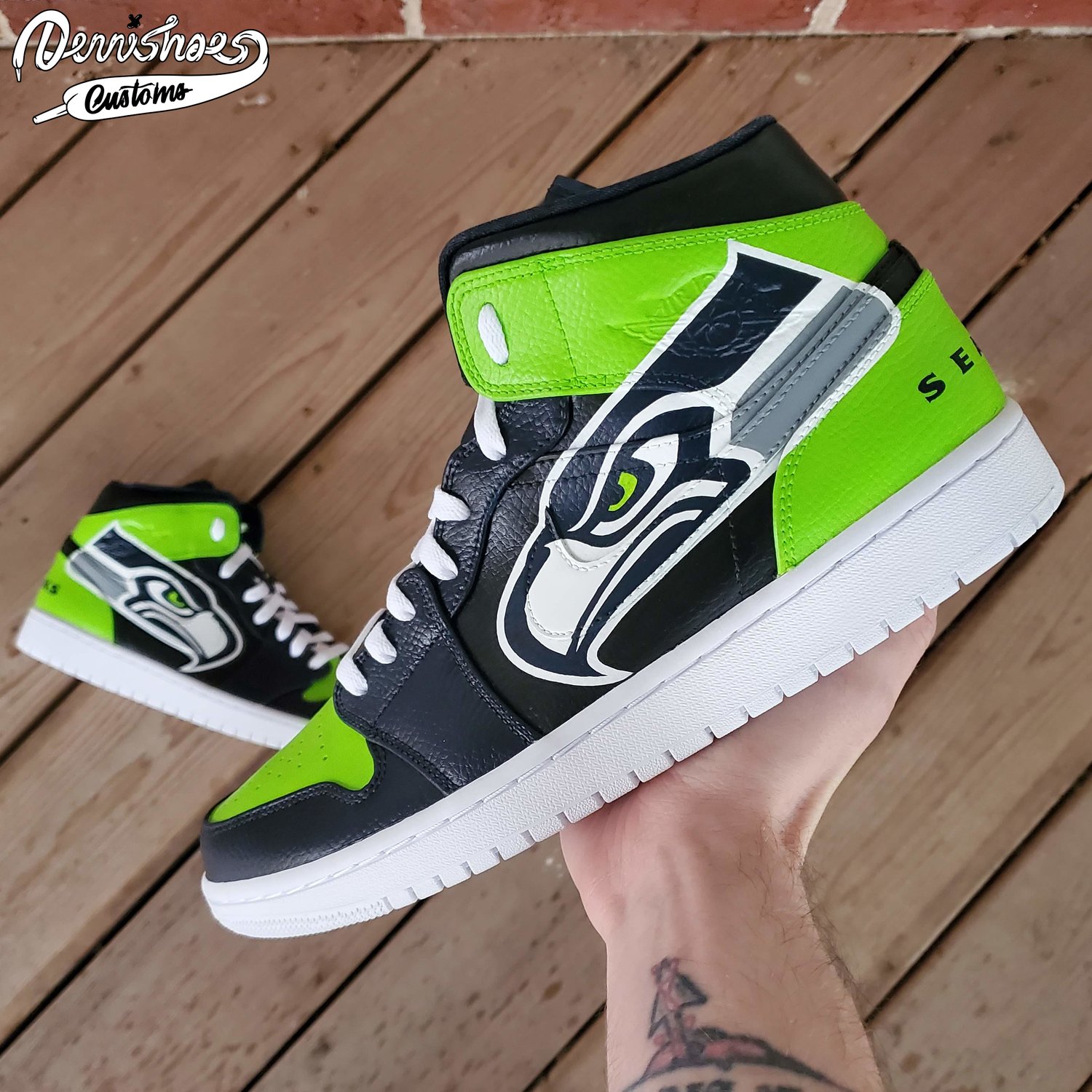 Custom Hand Painted Made To Order Nike Air Jordan 1 AJ1 Low Shoes  (Men/Women)