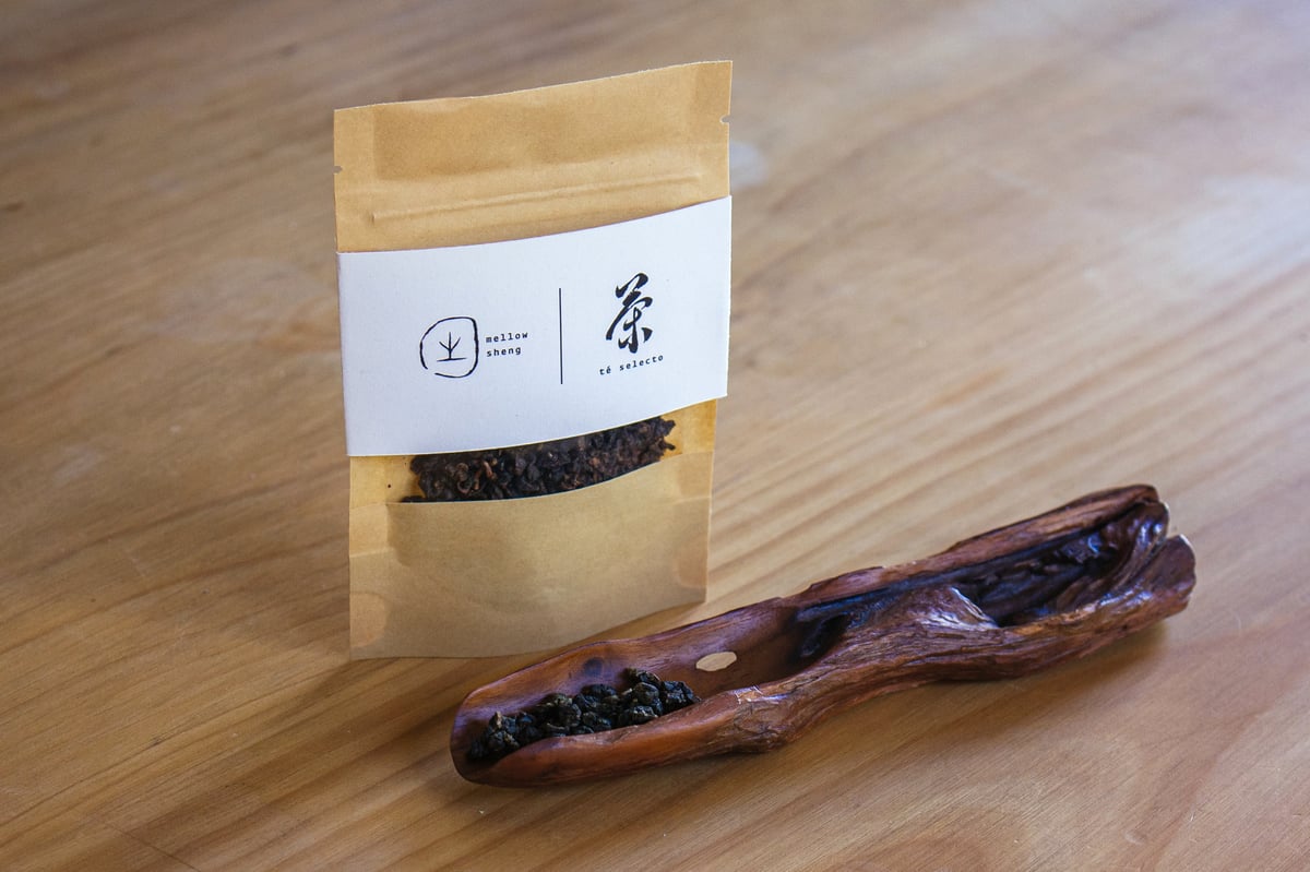 Image of Formosa tea leaves