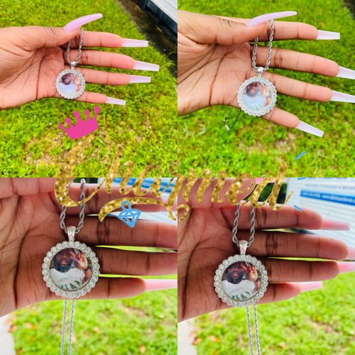 Image of Picture necklace/ bracelet/ keychain 📷