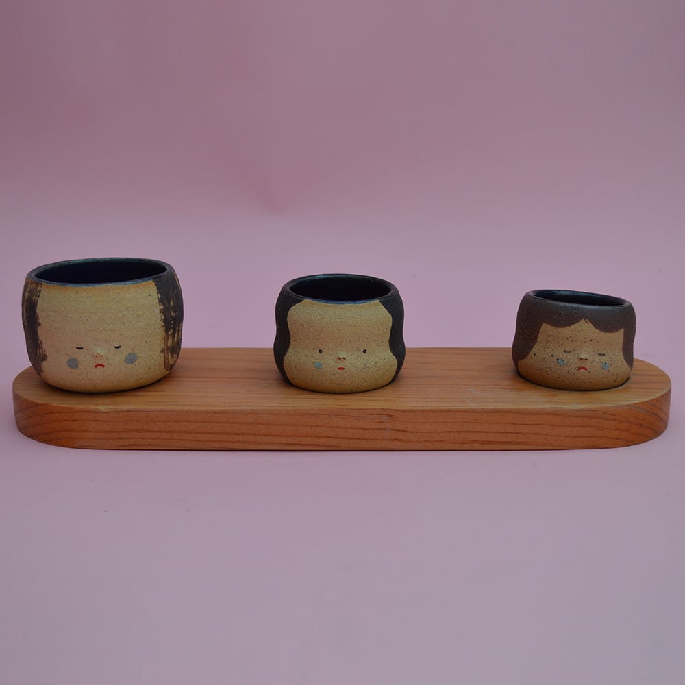 Image of Niña y Chico Set on Wood Tray