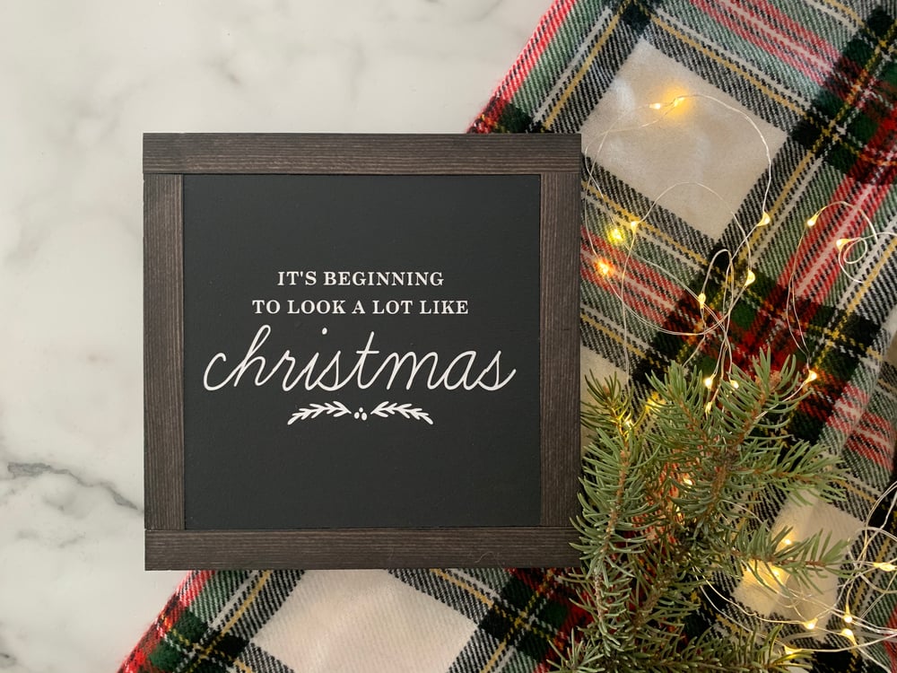 Image of It’s Beginning to Look a Lot Like Christmas sm
