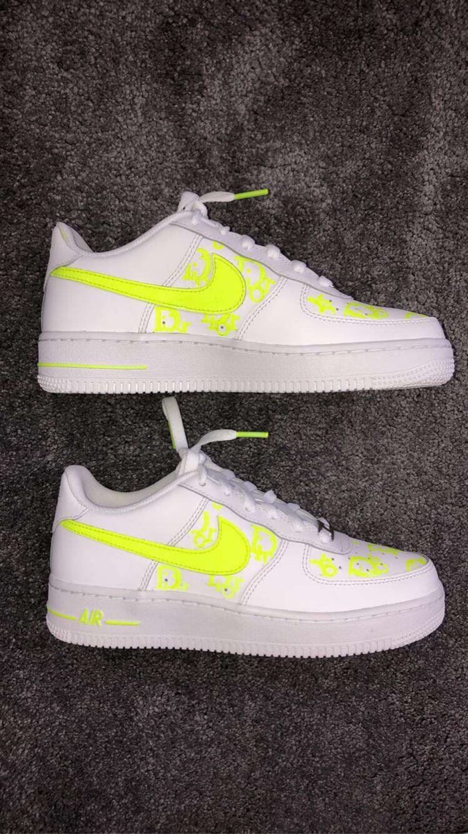 Af1 top neon yellow