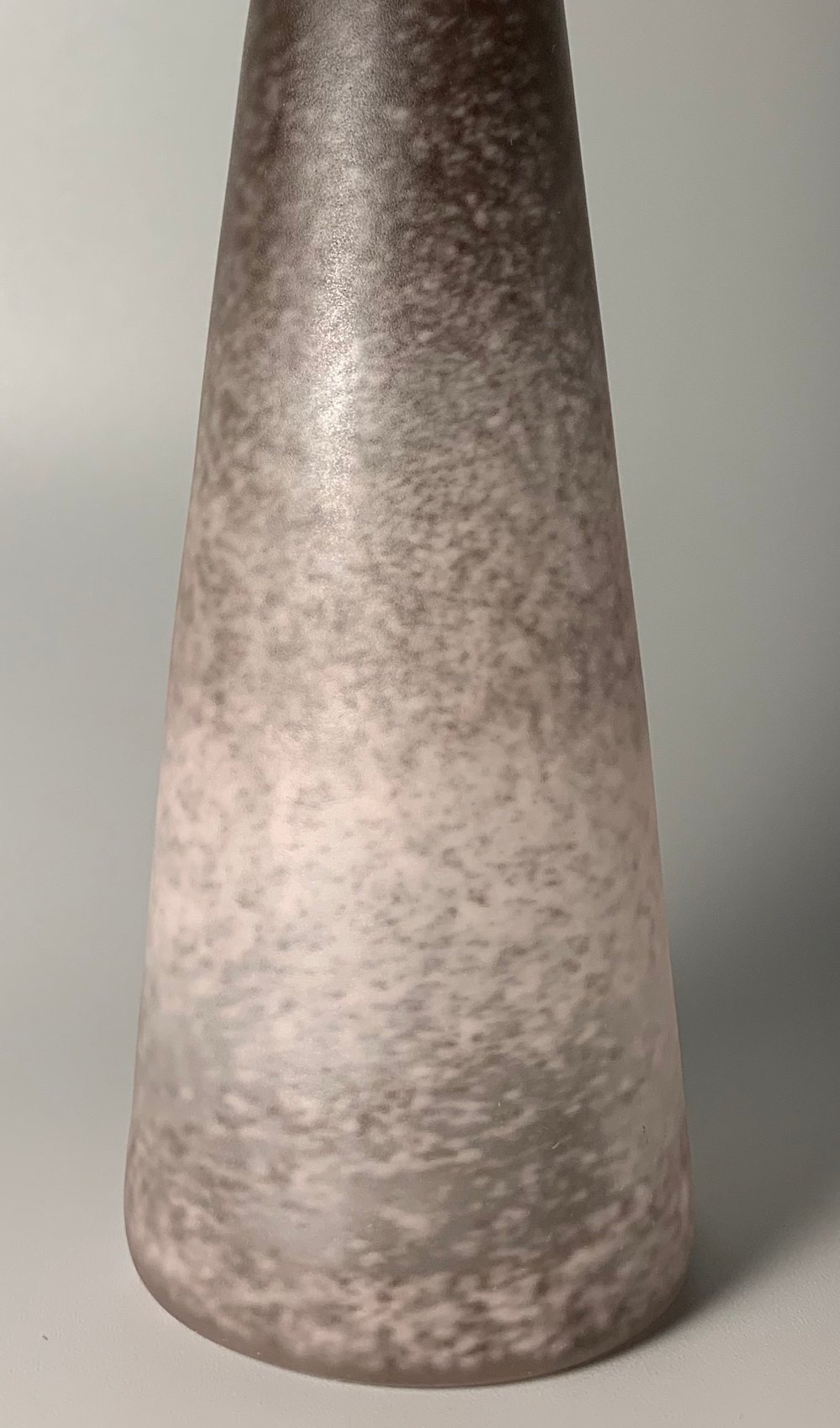 Single vase ( brown/light pink)