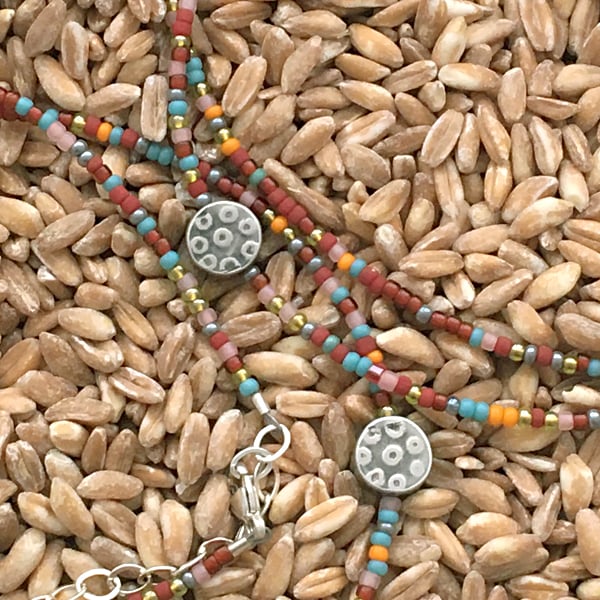 Image of Simple Seed Bead Necklaces in Forest and Retro