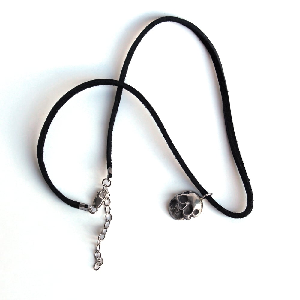 Sterling Silver Skull Leather Choker