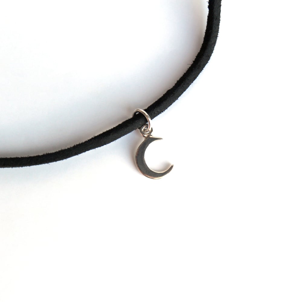 Sterling Silver Moon Leather Choker