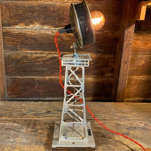 Image of Lionel Beacon Tower Lamp