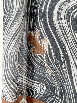 Image of Hawthorn Scarf