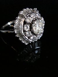 Image 3 of Vintage 18ct 3.00ct diamond cocktail ring, 1ct centre stone ballerina ring