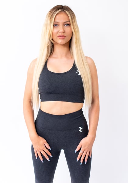 Image of BLACK SEAMLESS SPORTS BRA