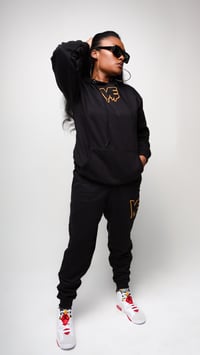 Image 2 of Black Unisex “In The Middle” Drip Patch Sweatsuit 