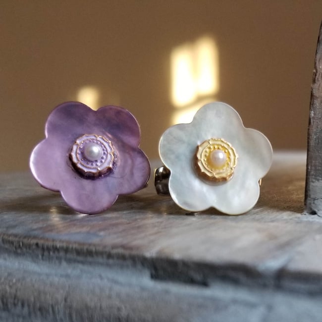 White Bloom Ring