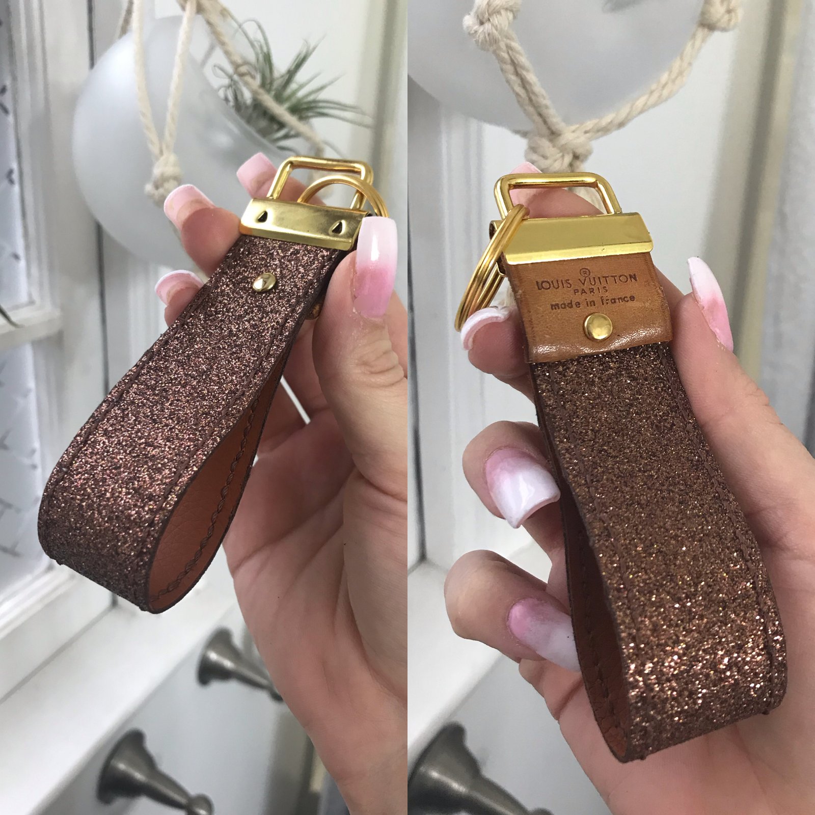 louis vuitton leather keychain