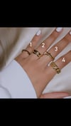 Gold rings 