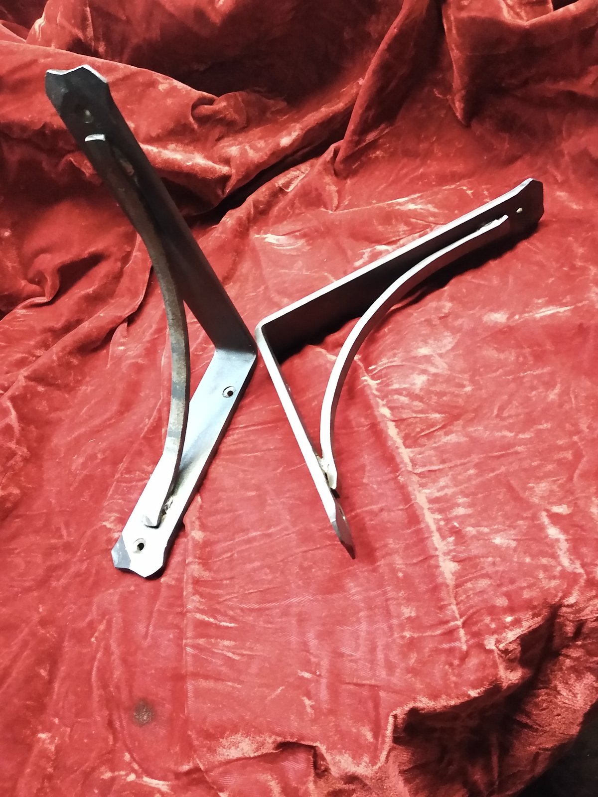 Image of 10" Shelf brackets