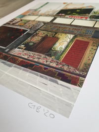 Image 2 of 'Kingland Road Divide'