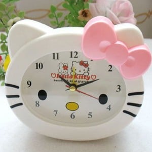 La petite et la city — Hello Kitty alarm clock