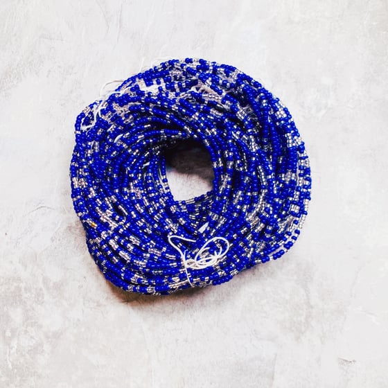 Image of Royal Blue and Clear XL Tie Waist bead 