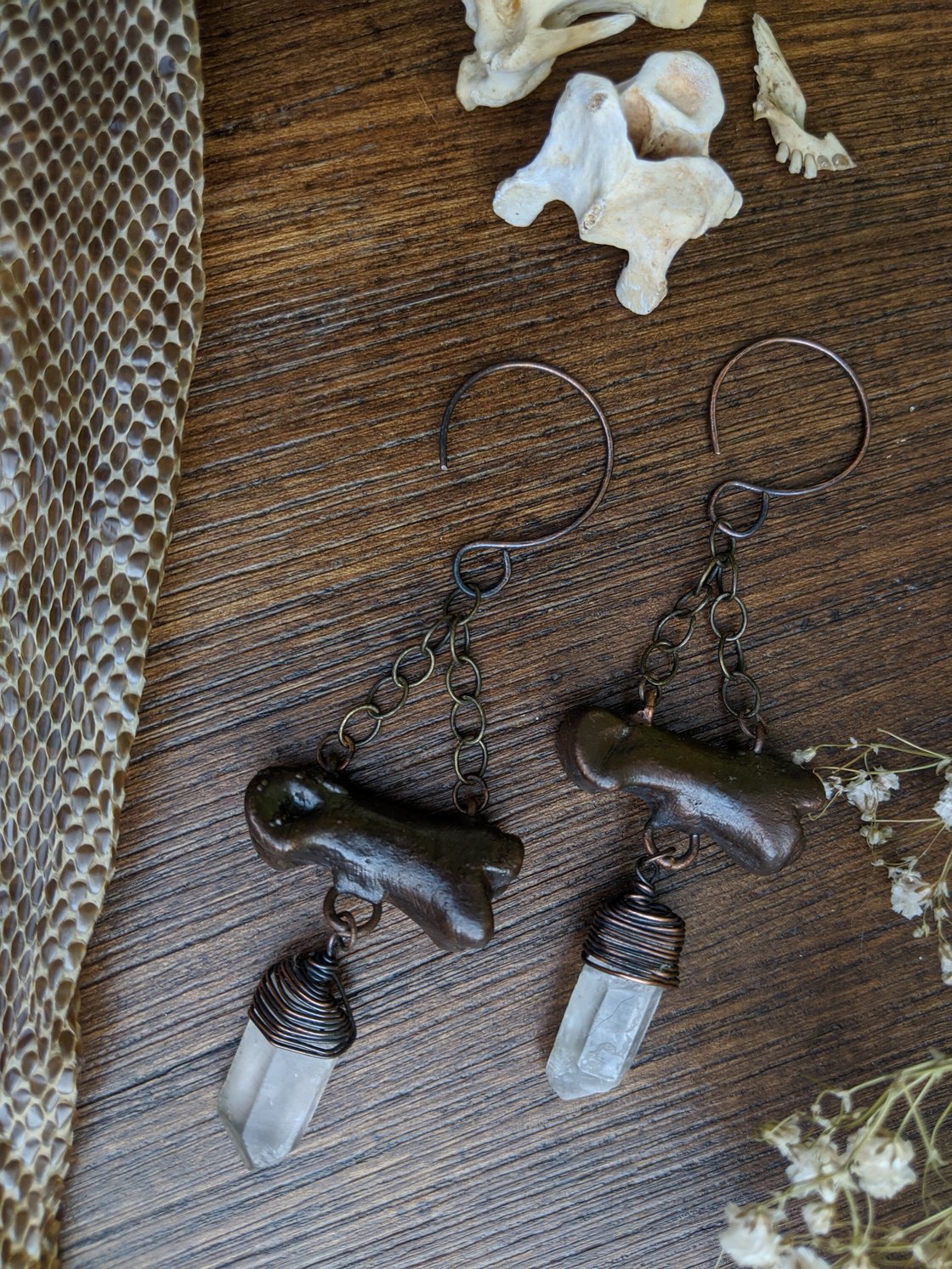 Image of Deer & Clear Ear Weights
