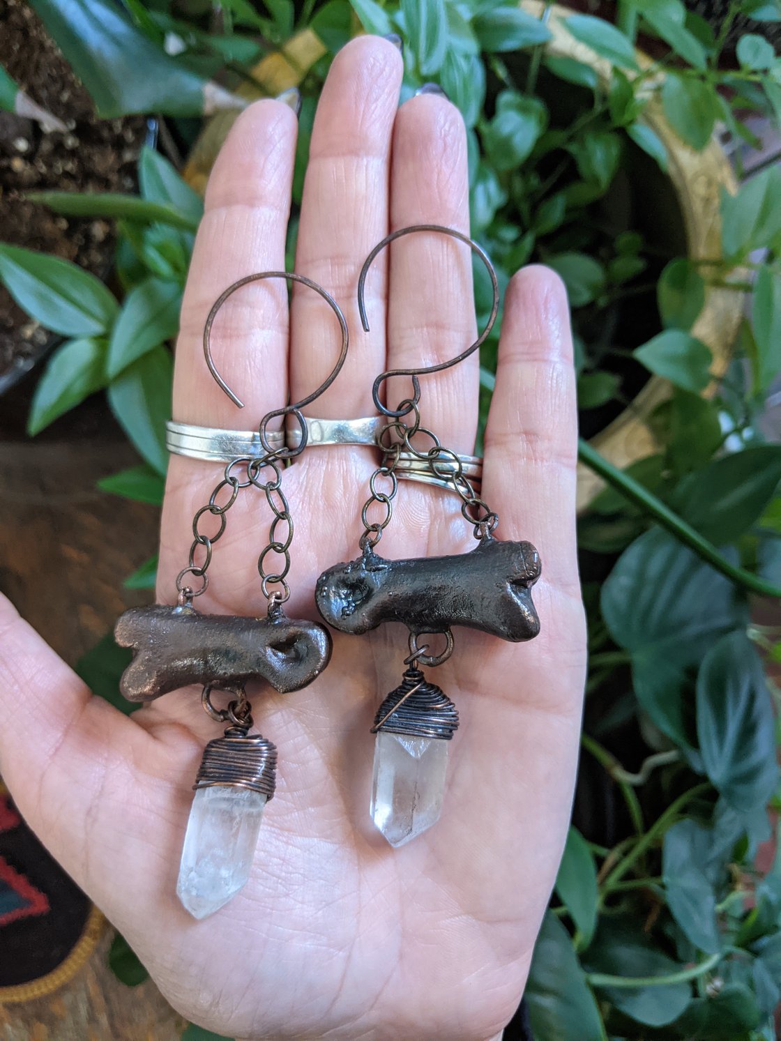 Image of Deer & Clear Ear Weights