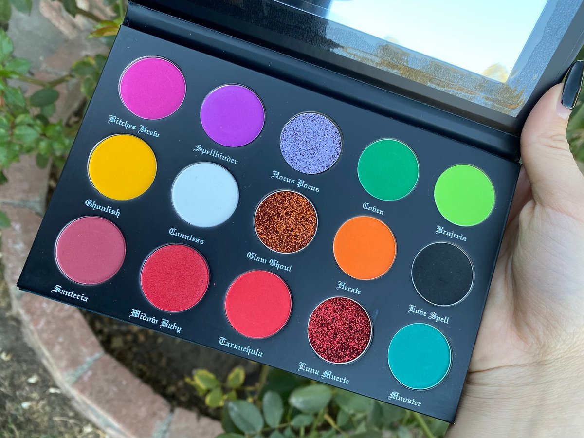 Image of  GLAMOUR GHOUL PALETTE 