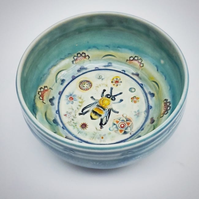 Bumble Bee Dish