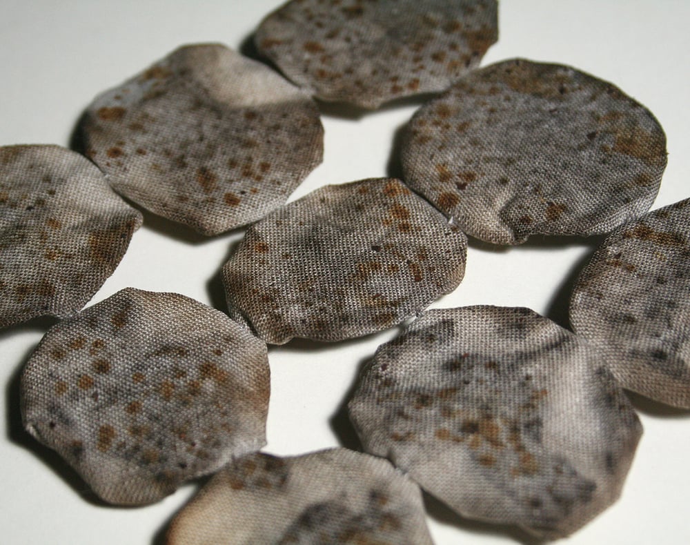 Image of Rust pebbles 4
