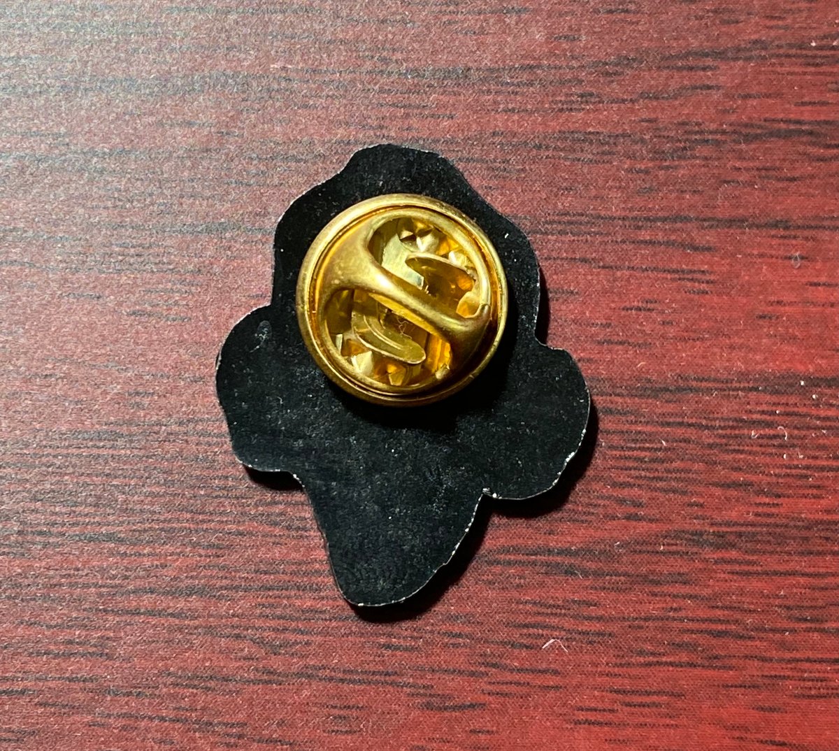 Image of Gatillazo (Evaristo) Metal Pin