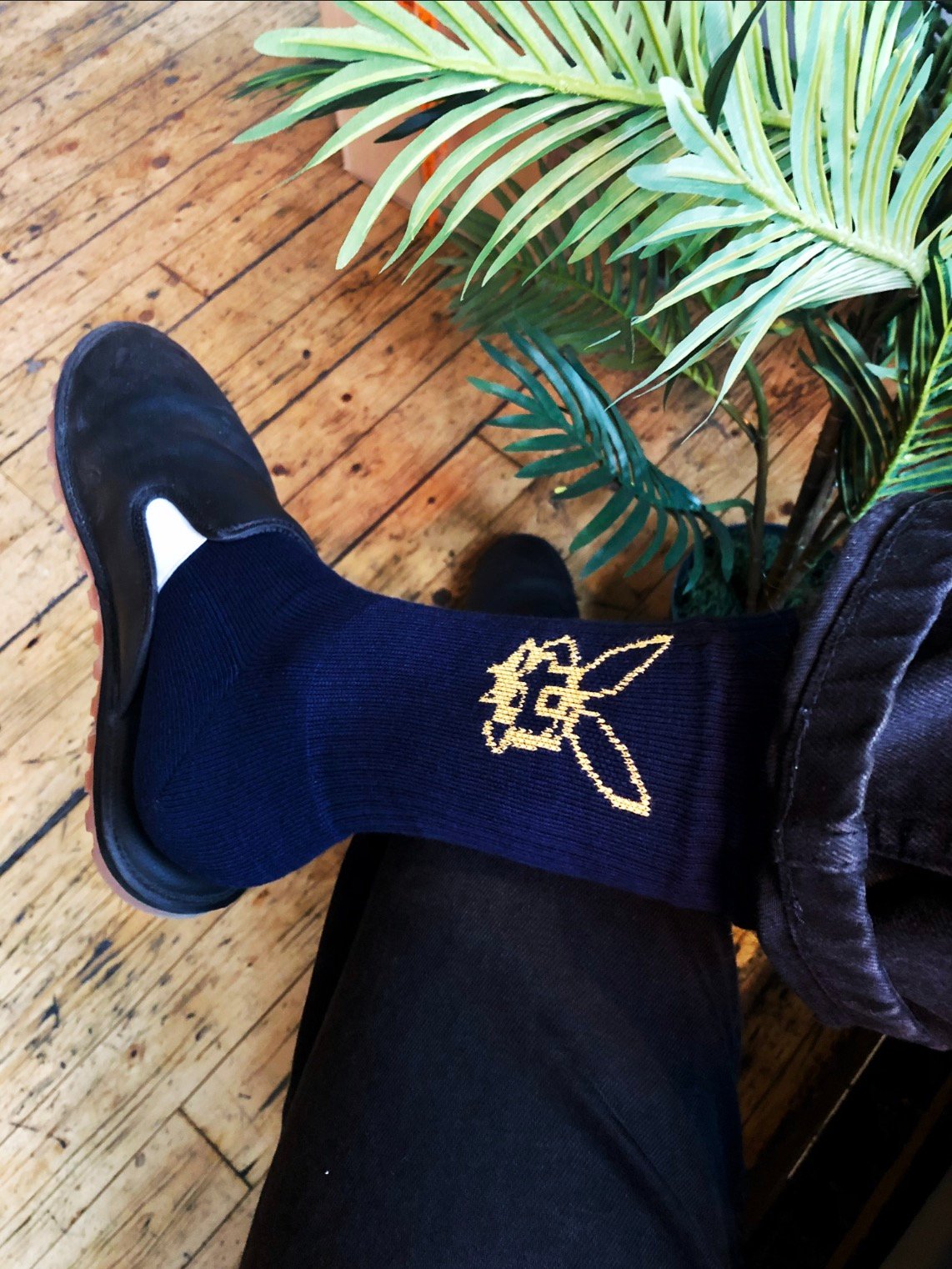 Image of 14 "Bunny Apotheke" Support Socken navy