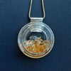 B6 Dab Pendant