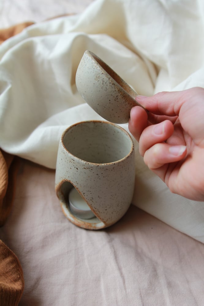 Image of Speckled Oil Burner 