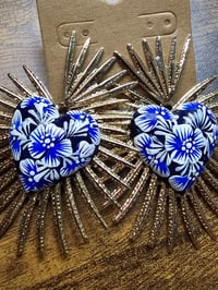 Image 4 of Aretes Artesanal Cora Azul Flores