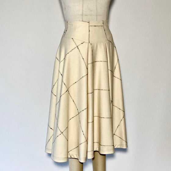 Image of Pearl Noir WOOL High Waist Suzanna Skirt