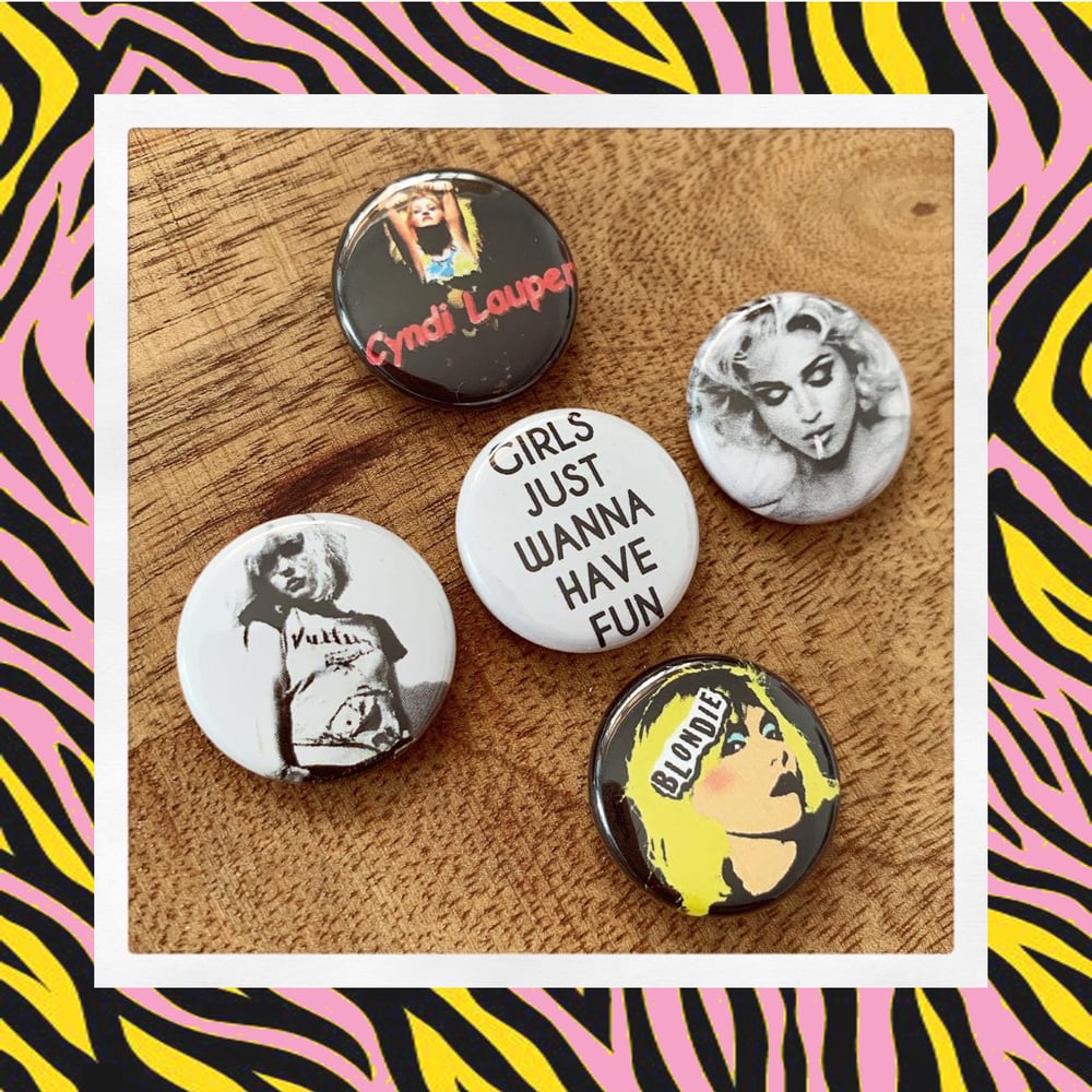 Button Badges
