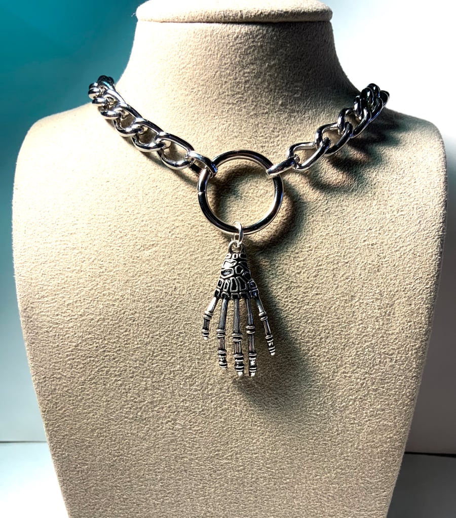 Image of Skeleton Hand O-Ring Necklace