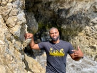 Image 3 of LA Gold Silhouette Soft Tee