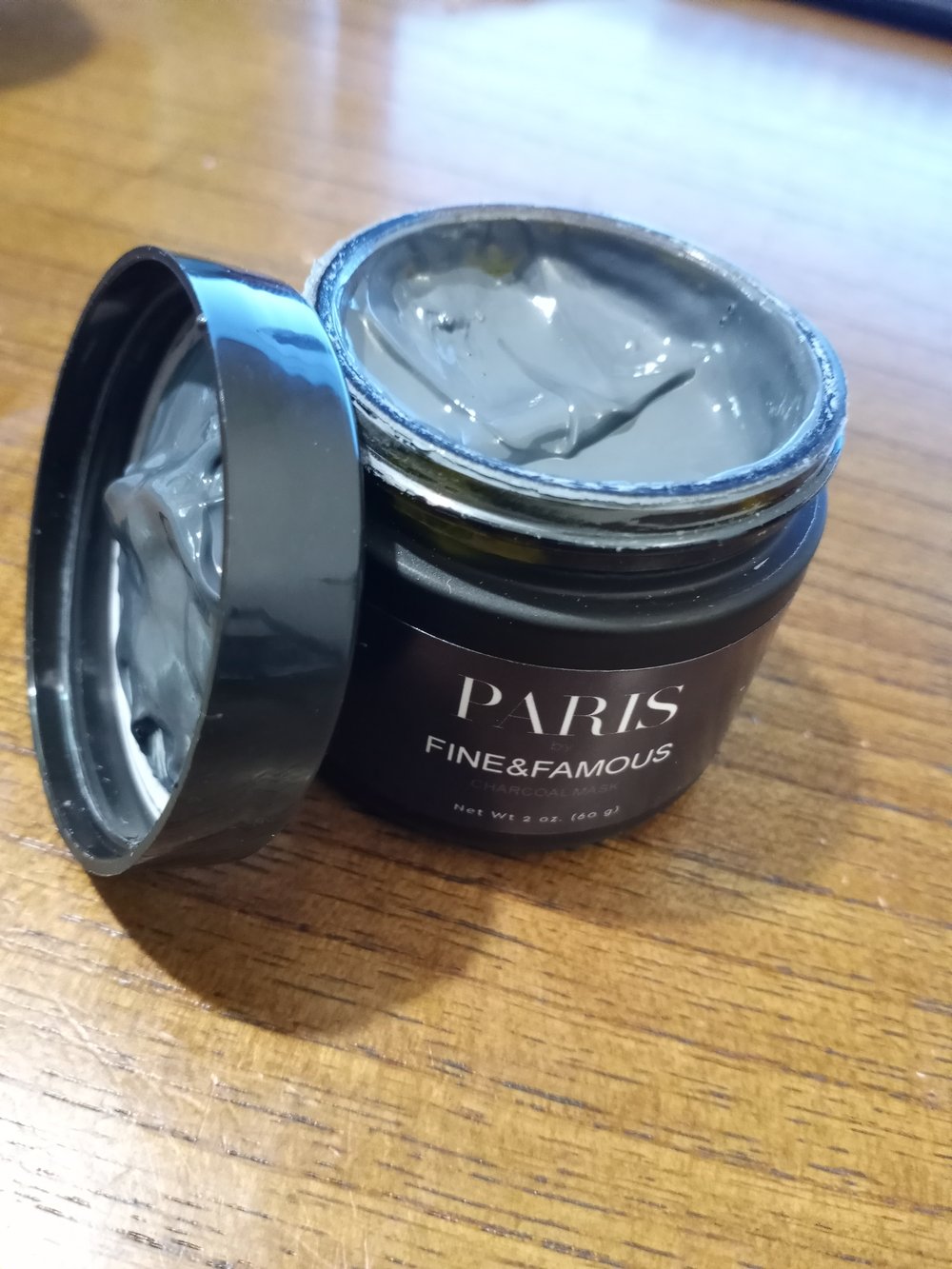 Image of PARIS DETOXIFYING CHARCOAL MASK by FINE&FAMOUS