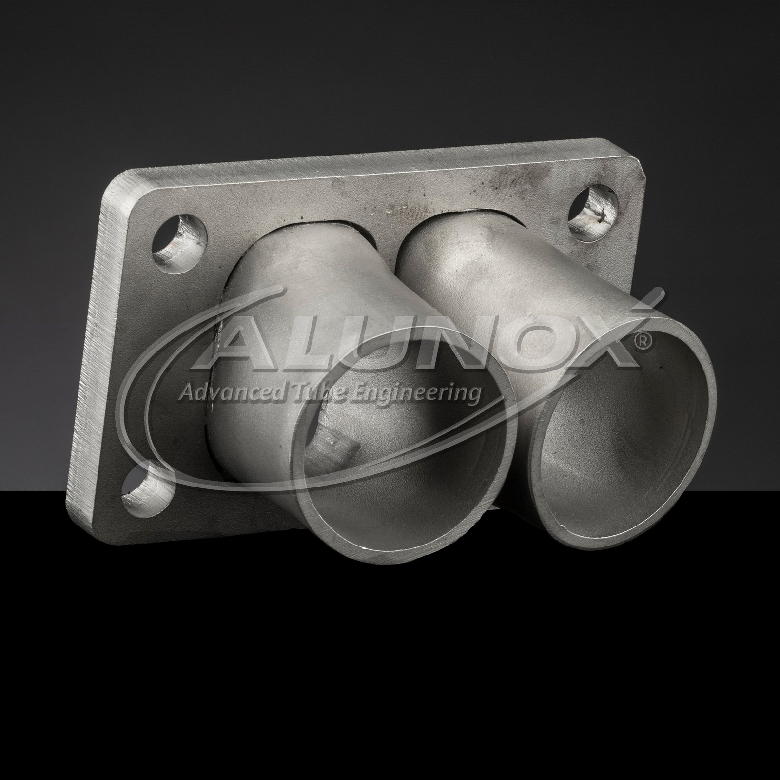 thumbnail image 2 of RealTruck SUPERLIFT SUSPENSION 5" Lift Kit For RAM 2500/3500 2 of 12