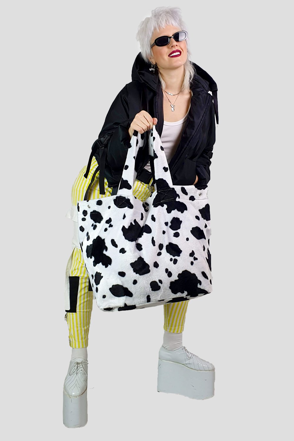Image of cow GIGA purse 