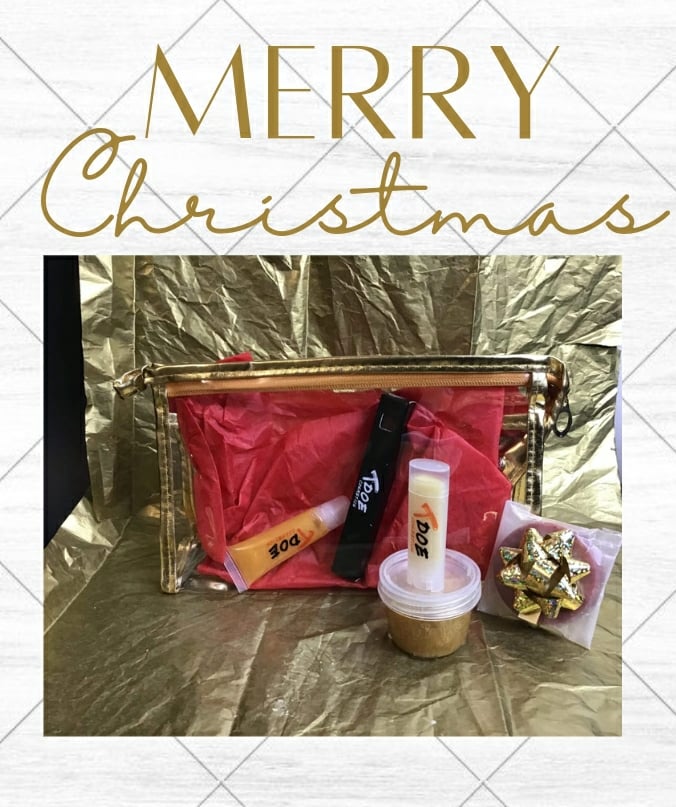 Image of TDoña Must Have Gift Set