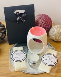 Small Wax Melts Gift Set with Burner