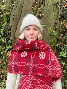 Welsh Wool coldatnight Blanket scarf Image of Welsh Wool coldatnight Blanket scarf