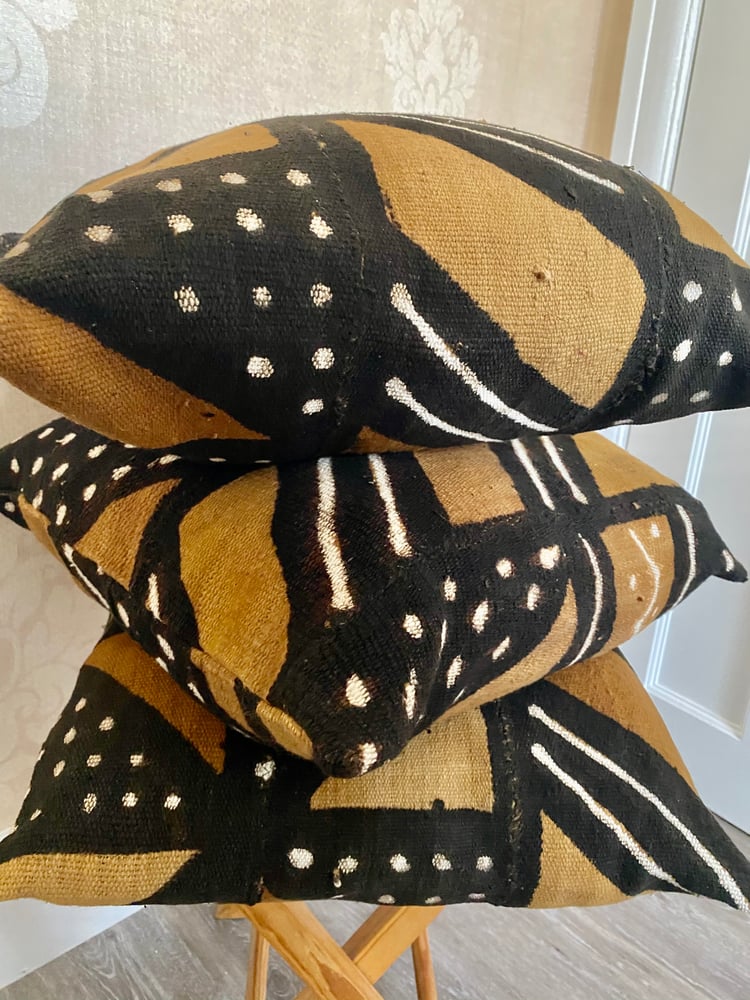 Image of Mudcloth cushion