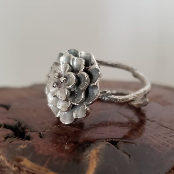 Image of Sterling Twig and Floral Bloom Size 6 Ring
