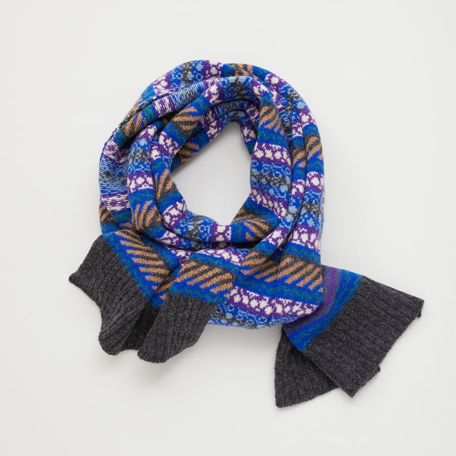 Image of Dot and Stripe Fairisle Scarf / Charcoal