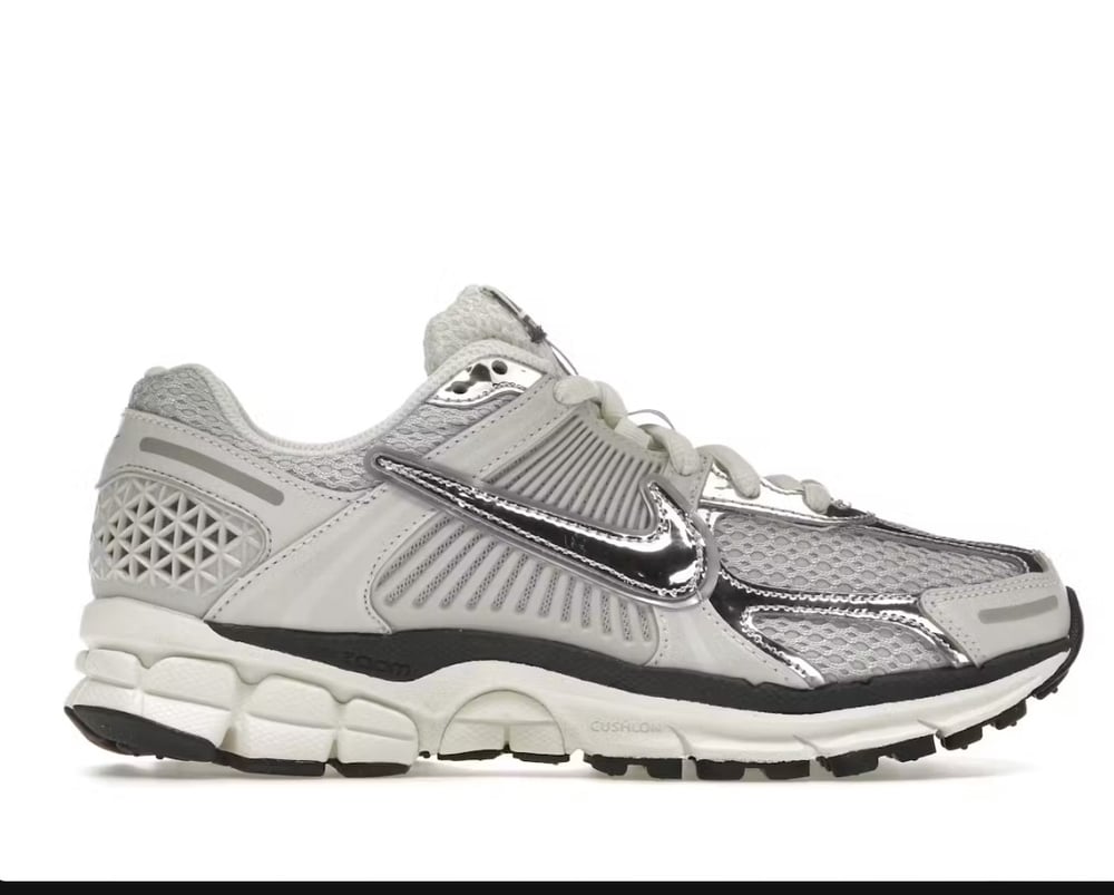 Nike Zoom Vomero 5 Photon Dust Metallic Silver