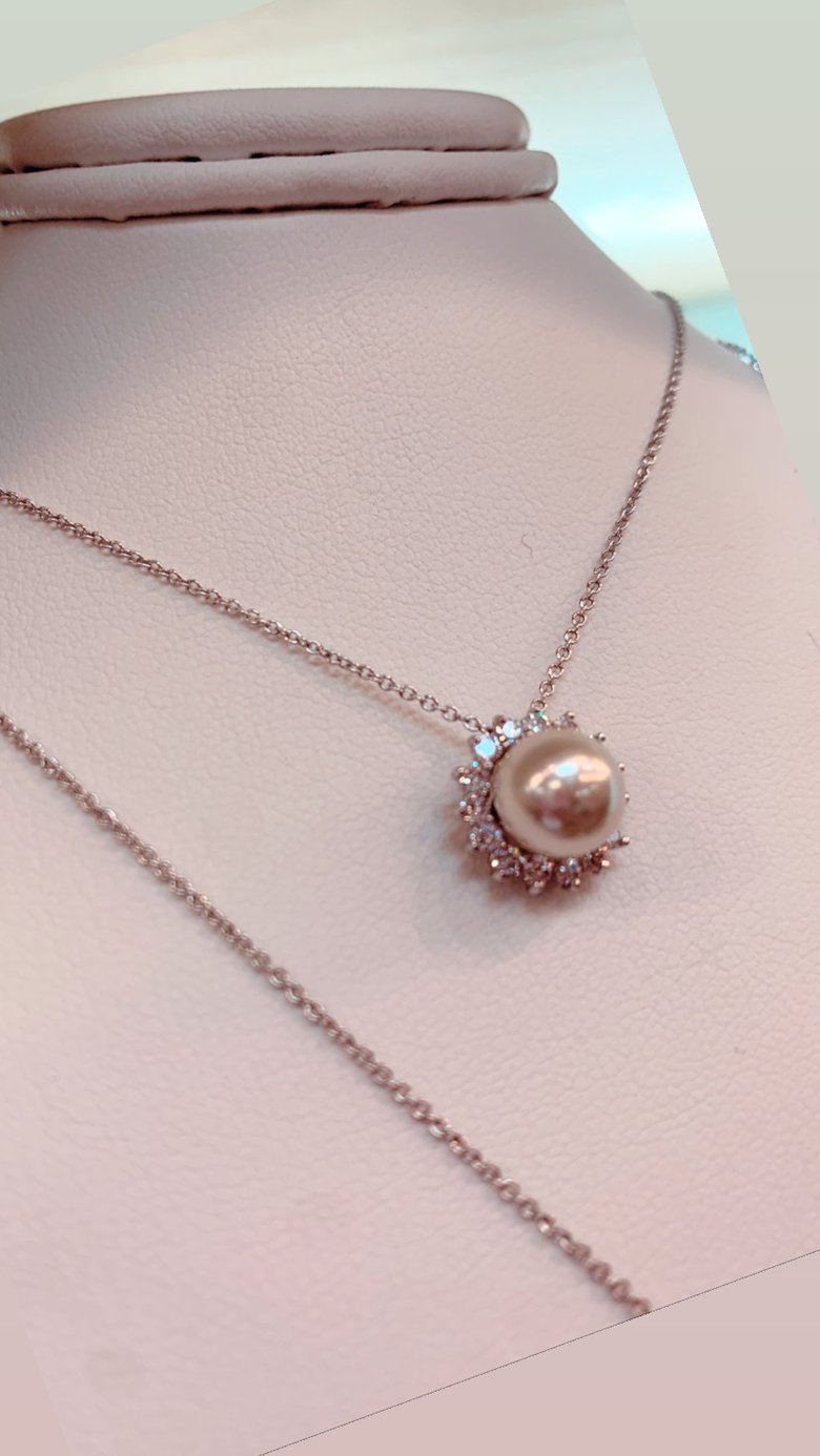 Image of Pearl Spark Diamond  Necklace 